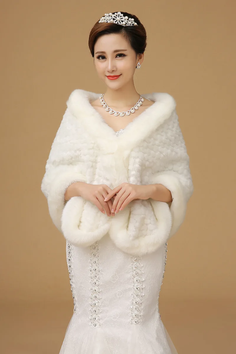 2017 Newest Bridal Faux Fur Wraps Cape Wedding Dress Accessories 2017 Newest Bridal Faux Fur Wraps Cape Wedding Dress Accessories Shawl Bride Winter Warm White Coat Jacket Shrugs Whole In Jackets Wrap From