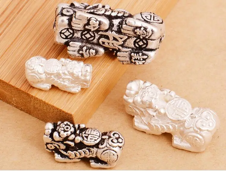 silver-pixiu-bead001a