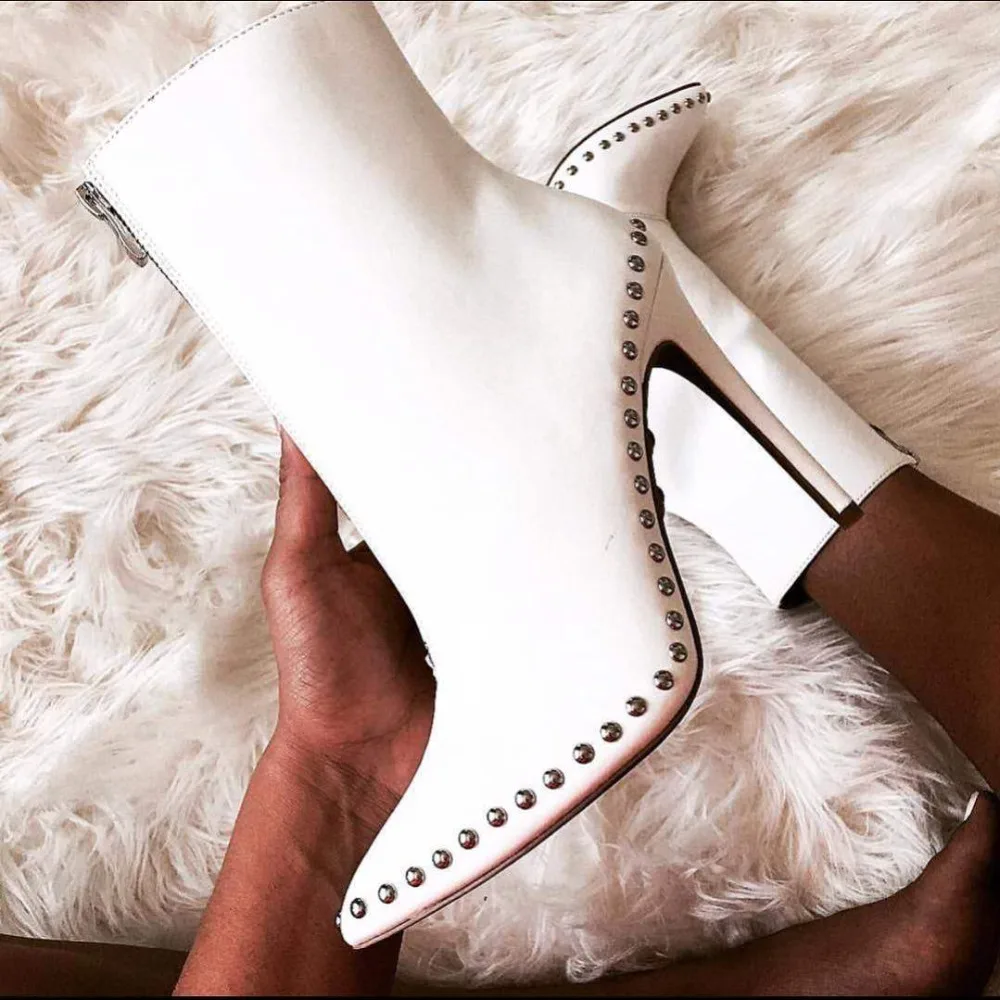

Boussac 41 42 Size Pointed Toe High Heel Women Boots Sexy Punk Rivets Motorcycle Boots Women Thin Heel Ankle Boots Women SWE0300