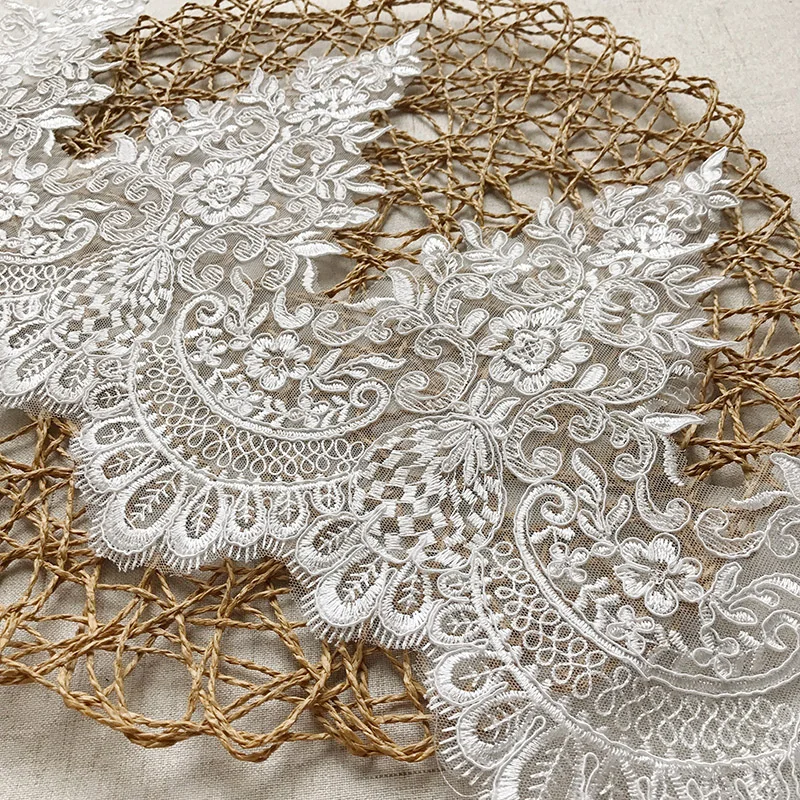 Bordado de Recorte Cinta Marfil Vestido para Boda Traje de Novia de Encaje Recorte Con Cable Ribete