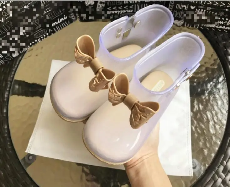 QQ20180823224535