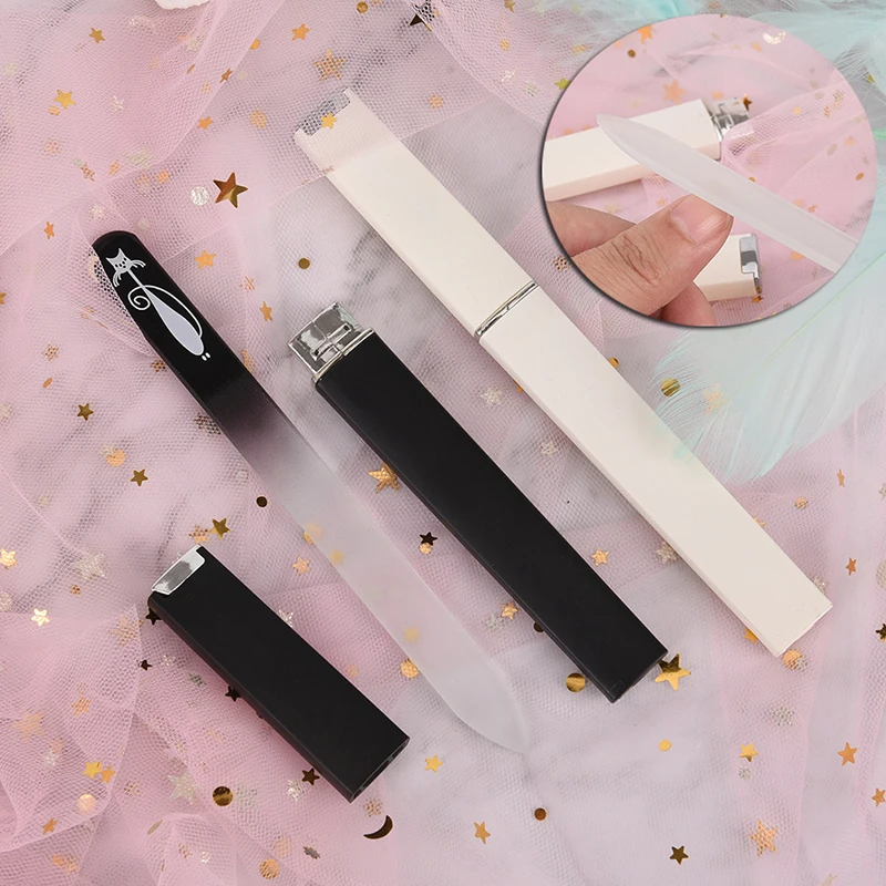 

2pcs/set Nail Files Cat Pattern Crystal Glass Nail File With Faux Black & White Plated Plastic Hard Case Nail Tools