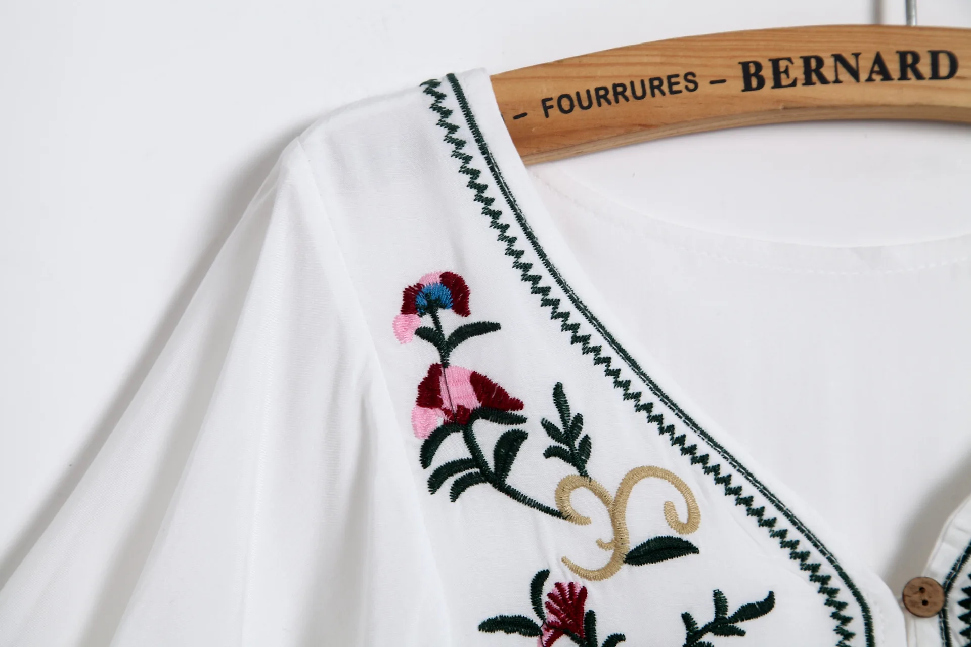 Vestido de Maternidade Roupas para Grávidas Envsoll Cores Roupas Grávidas Gravidez Bordado Branco 2020 7 4 Envsoll 7 cores vestido de maternidade roupas