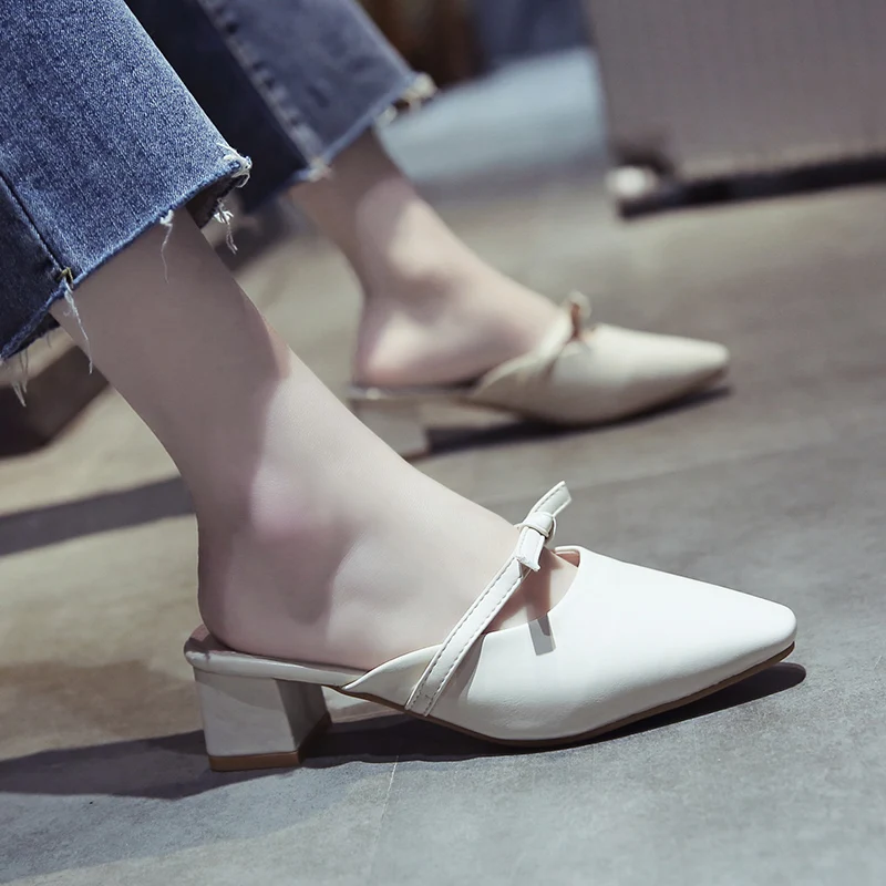 

2019 new pointed outer wear baotou half slippers with a word drag Muller lazy slippers