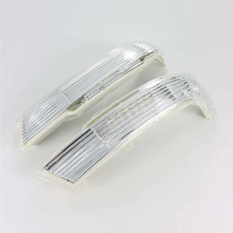 

Door Mirror Turn Signal Indicator Light Mirror LED lamp light for touareg2002-2007 Rear View Mirror 7L6 949 101B/102B L/R