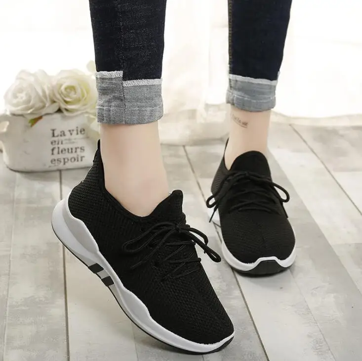 

2019 New Spring Lightweight Sneakers Fashion Autumn Famous Brand Lace-up Style Shoes Comfortable Casual Style Men Adult Footwear