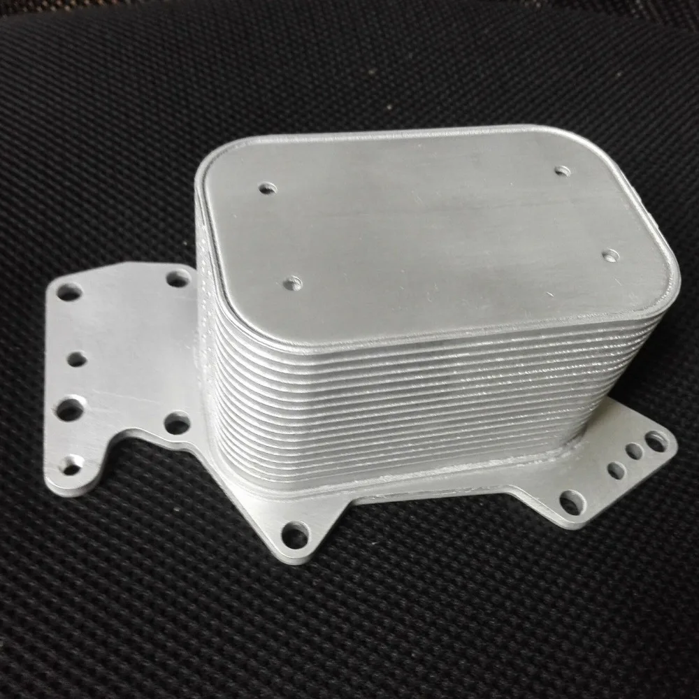 Best Price New Engine Oil Cooler for 2007-2012 Audi A5 A6 Q5 Q7 S5 S6 VW Touareg 059117021K