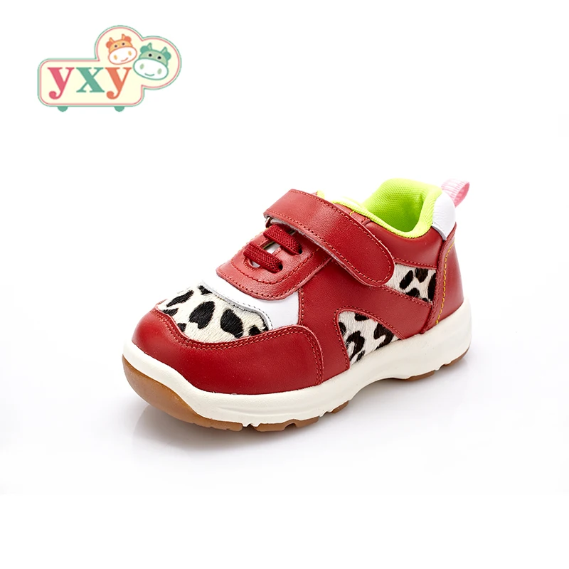 YXY 2019 الربيع الخريف الاطفال الصبي الفتيات ليوبارد حذاء كاجوال جلد طبيعي تشغيل الأطفال تنفس أحذية في الهواء الطلق