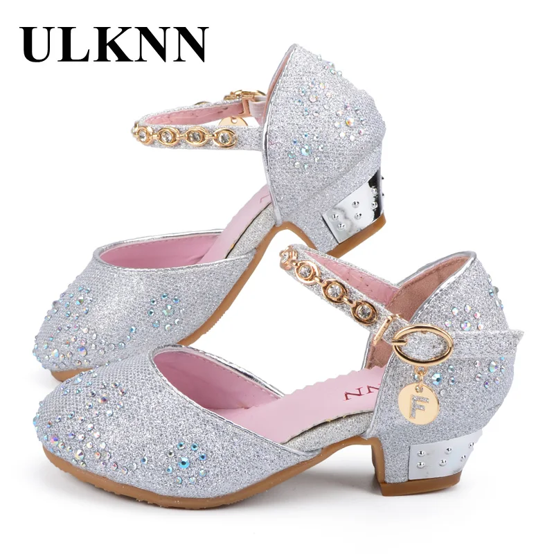 preço ULKNN Sandálias para meninas sapatos princesa sapatos de Verão respirável sandálias de Strass rosa escola único sapatas dos miúdos sandália sapato Crianças
