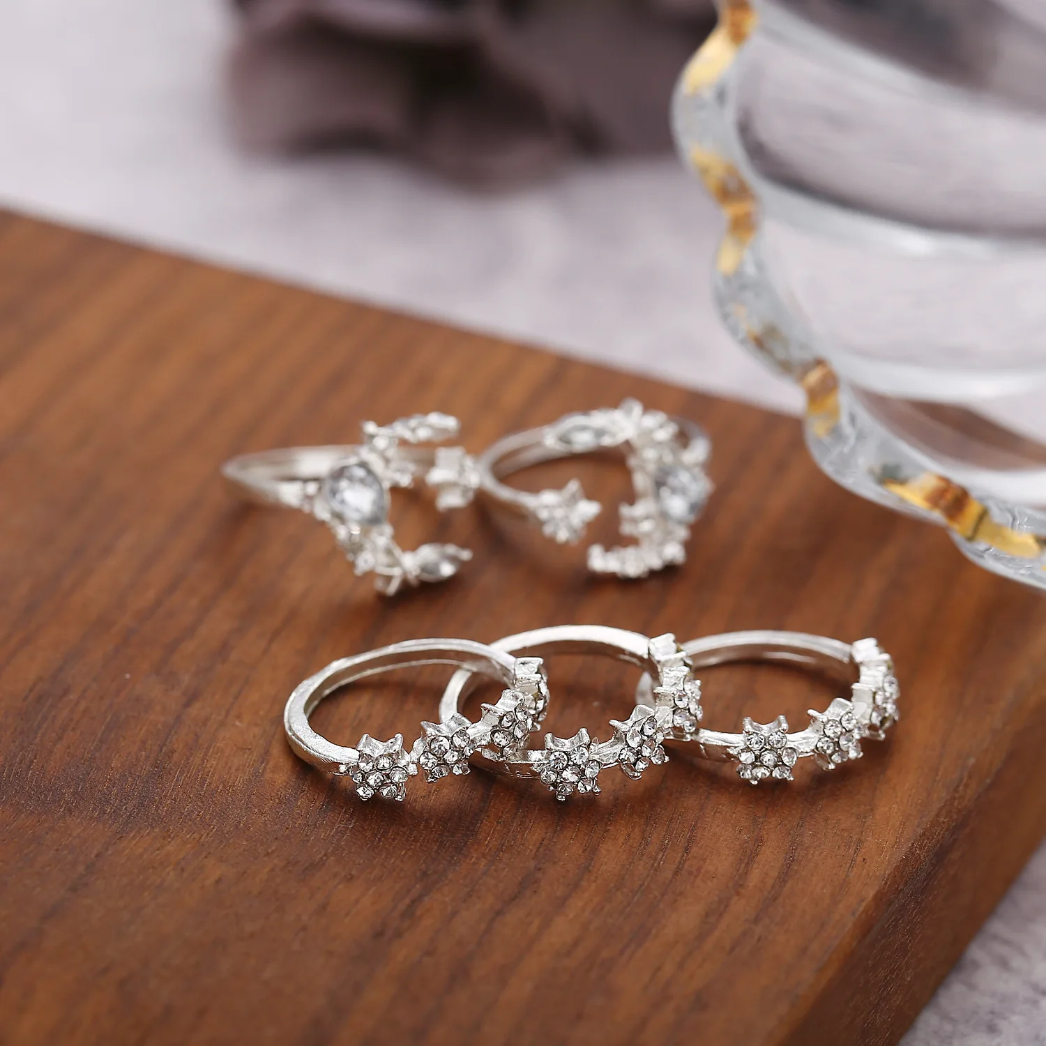 Faahion 5 шт./компл. кристаллы Луна и звезда набор колец Простые полые серебряные Открытые Кольца для женщин подарок на свадьбу юбилей