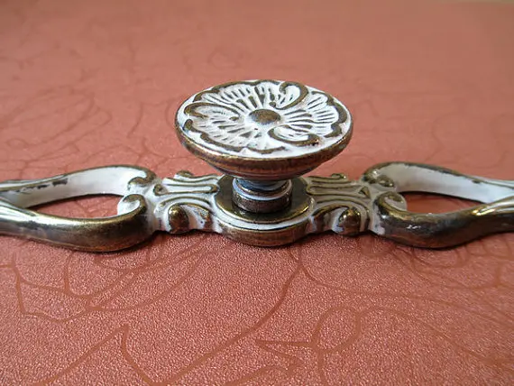 Shabby Chic Dresser Knobs / Drawer Knobs Pulls Handles Antique Brass White / Cottage Cabinet Knobs