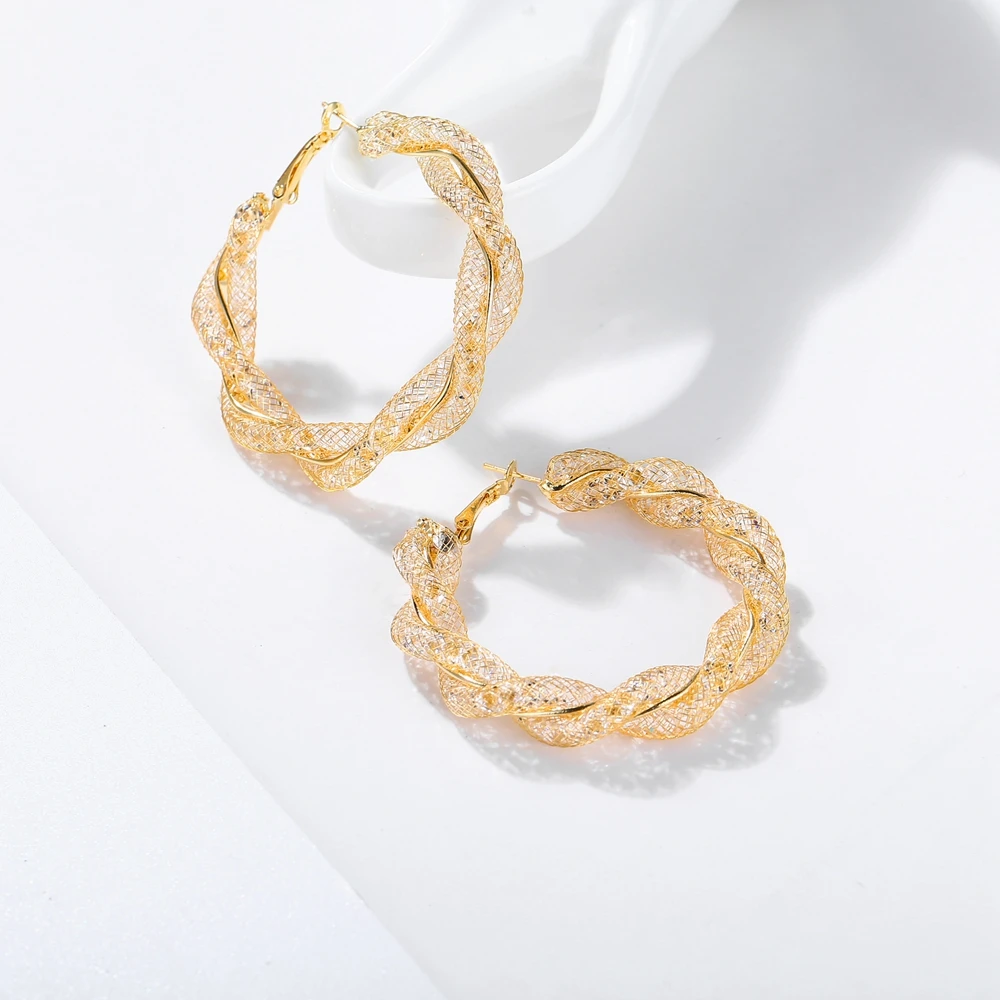 

1pair Geometric Circle Round Hoop Earrings for Women Brincos Cubic Zirconia Twist Earring Gold Color Party Jewelry Gift