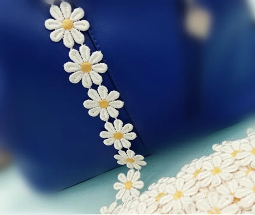 

Wholesale bulk lot White /yellow daisy flower Lace Trim , DIY Sewing headwear 2.5cm 1inch