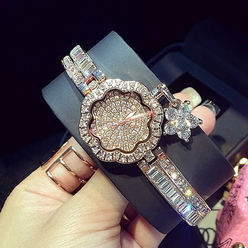 Famous Brand Luxury Women Rhinestone Watch Diamond Women Dress Watch Ladies Flowers Bracelet Relojes Mujer Montre Femme Famous Brand Luxury Women Rhinestone Watch Diamond Women Dress Watch Ladies Flowers Bracelet Relojes Mujer Montre Femme