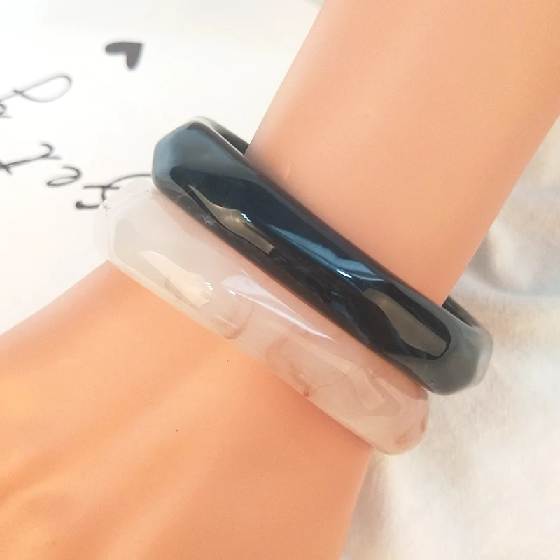 Classic Resin Cuff Bracelets Bangles for Women New Fashion Irregular Wide Geometric Acrylic Bracelet Female Charm Party Jewelry (4)