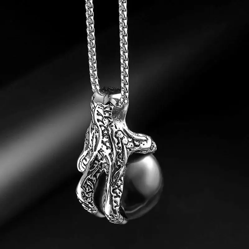 

Retro Eagle hawk Claw Pendant Necklace Dragon Ball Black Onyx Domineering Titanium Steel Men's Jewelry Handsome Looking LP1136
