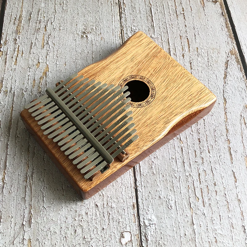 17 مفتاح كاليمبا الأفريقي الصلبة الصنوبر الماهوجني إصبع الإبهام البيانو Sanza Mbira Calimba اللعب مع الغيتار الخشب آلات موسيقية