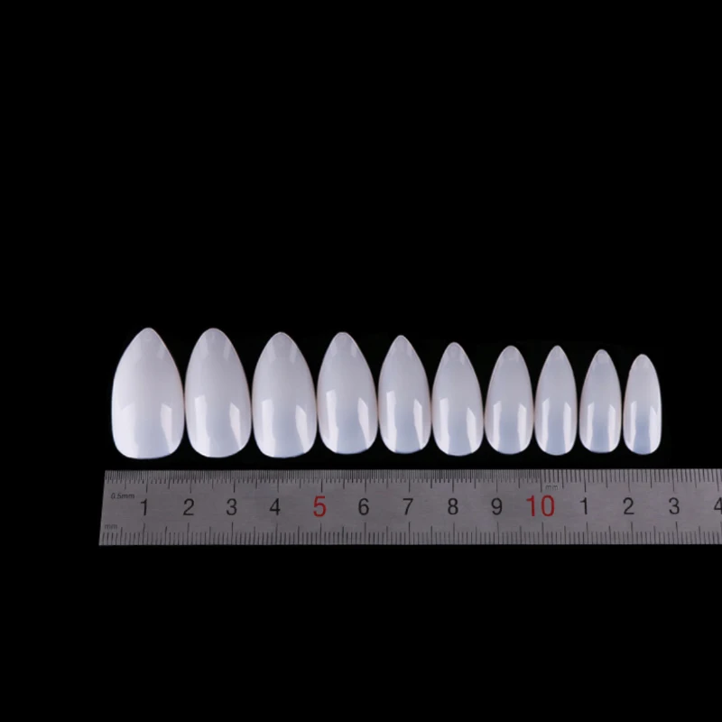 

MYBORMULA 600 pcs / set Sharp End Nail Art Natural False Nails Full Cover Oval Nail Tips Nail Tools Manicure Artificial Nails