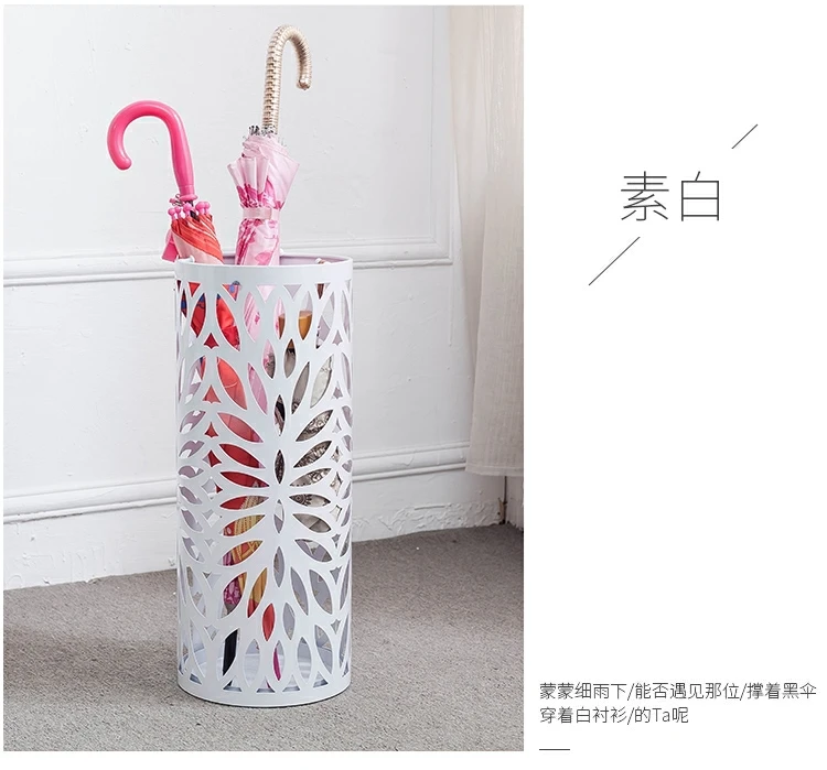 Fashion art carved metal umbrella drain storage bucket multi-function free bracket umbrella stand ZP6201133
