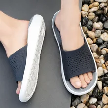 Высококачественная Мужская обувь, мужские шлепанцы, большие размеры 40-45, модные летние мужские вьетнамки, уличная пляжная Мягкая Повседневная обувь для мужчин