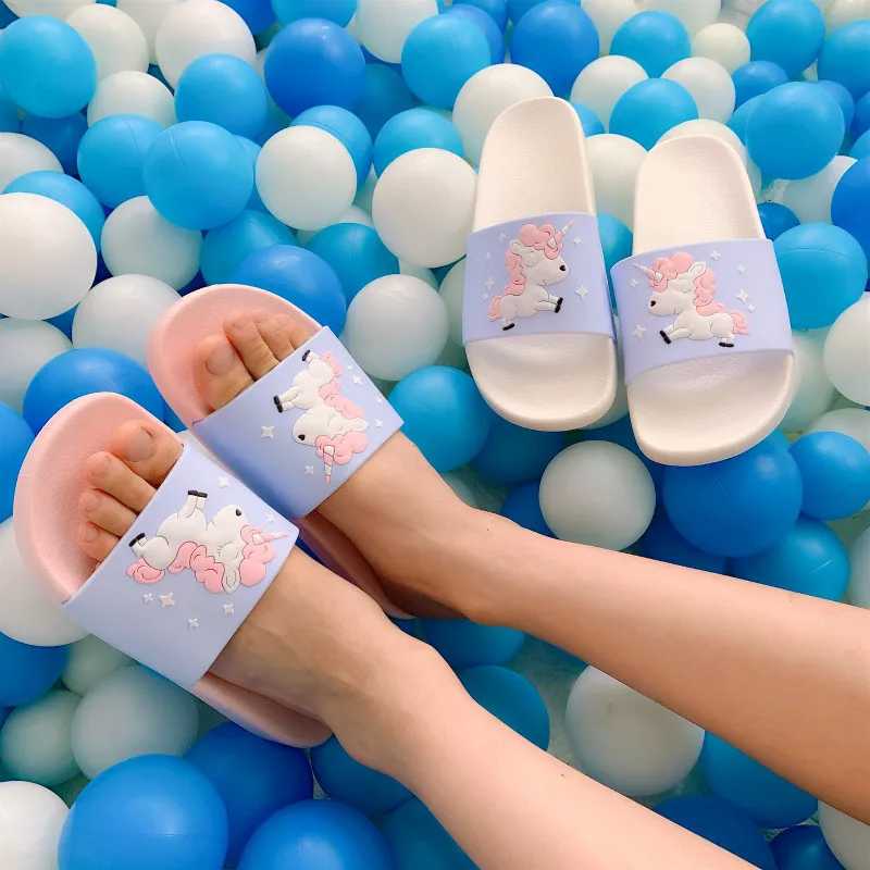 

Unicorn Slippers Women Summer Casual Beach Shoes 2019 Ladies Flat Sandals Casual Flip Flops Indoor Home Slipper Chanclas Mujer