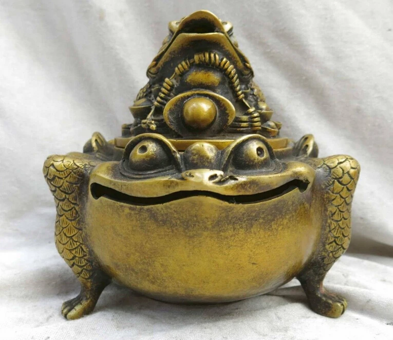 

wholesale factory 6" China brass copper money three feet spittor censer incense burner Statue
