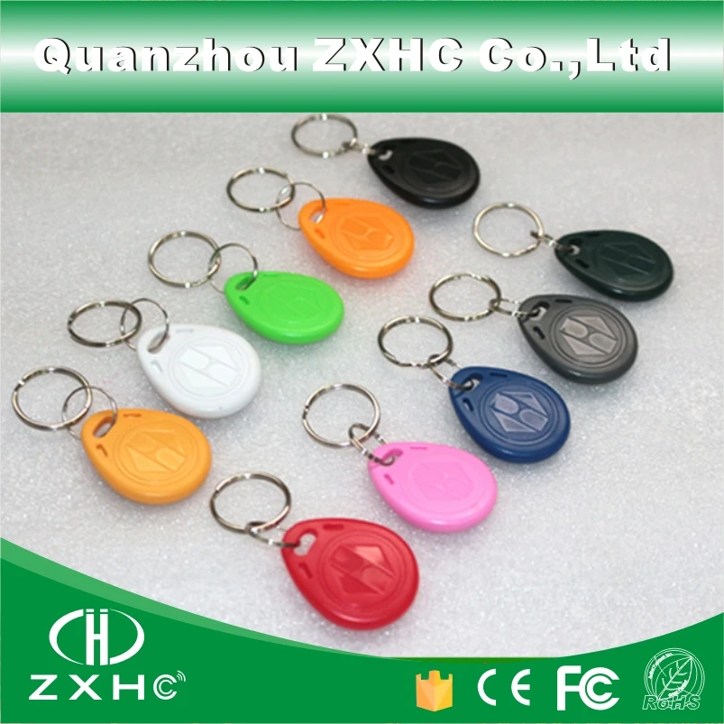 

(100pcs) T5577 Rewritable Programmable RFID 125 KHz Keychain Keyfobs Key Finder For Copy EM4100 Cards