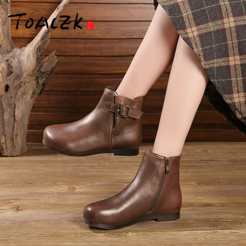 

Leather booties female spring and autumn first layer cowhide retro literary hand round head women's boots winter flat comfortabl