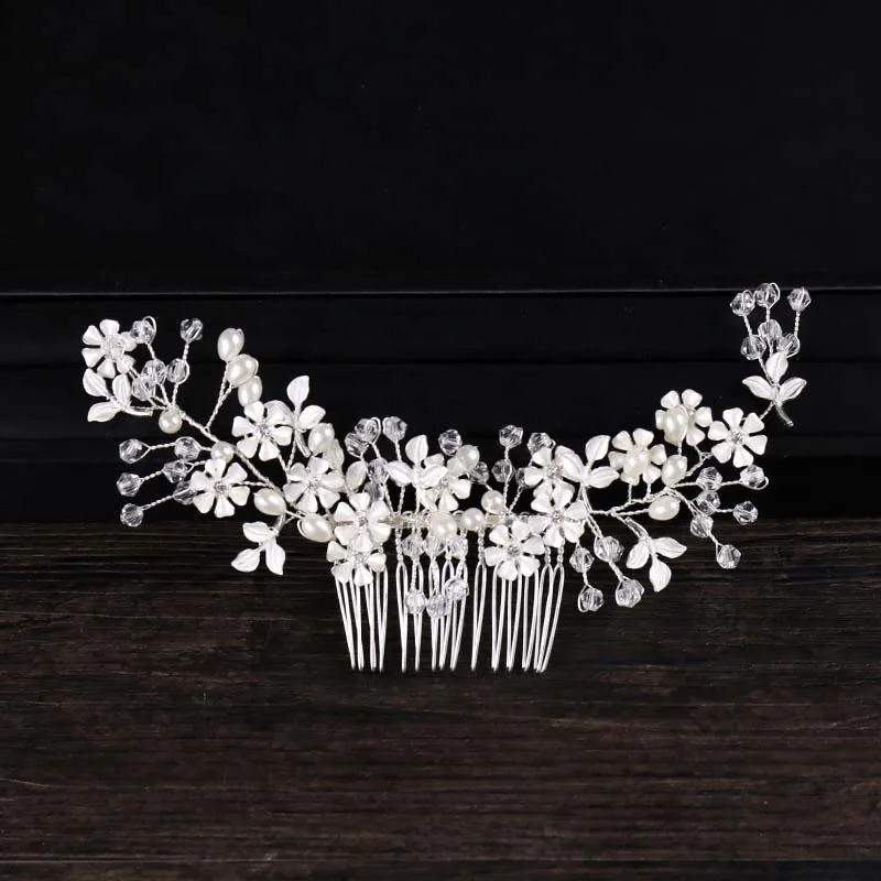 Charming White Flower Hair Comb Headdress Crystal Bridal Headpiece