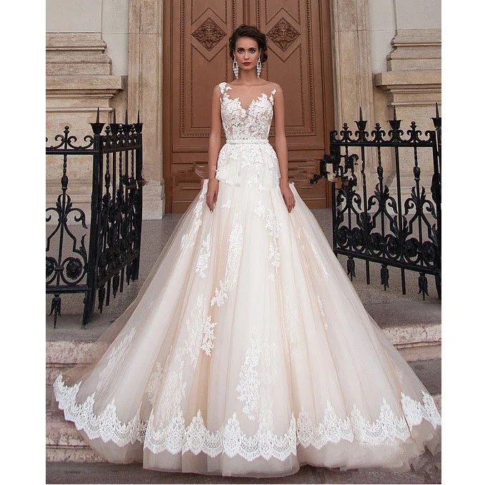 

Vestidos De Novia Custom Made Champagne Vintage Wedding Dress White/Ivory Applique Beading Lace Wedding Dress Bridal Gown