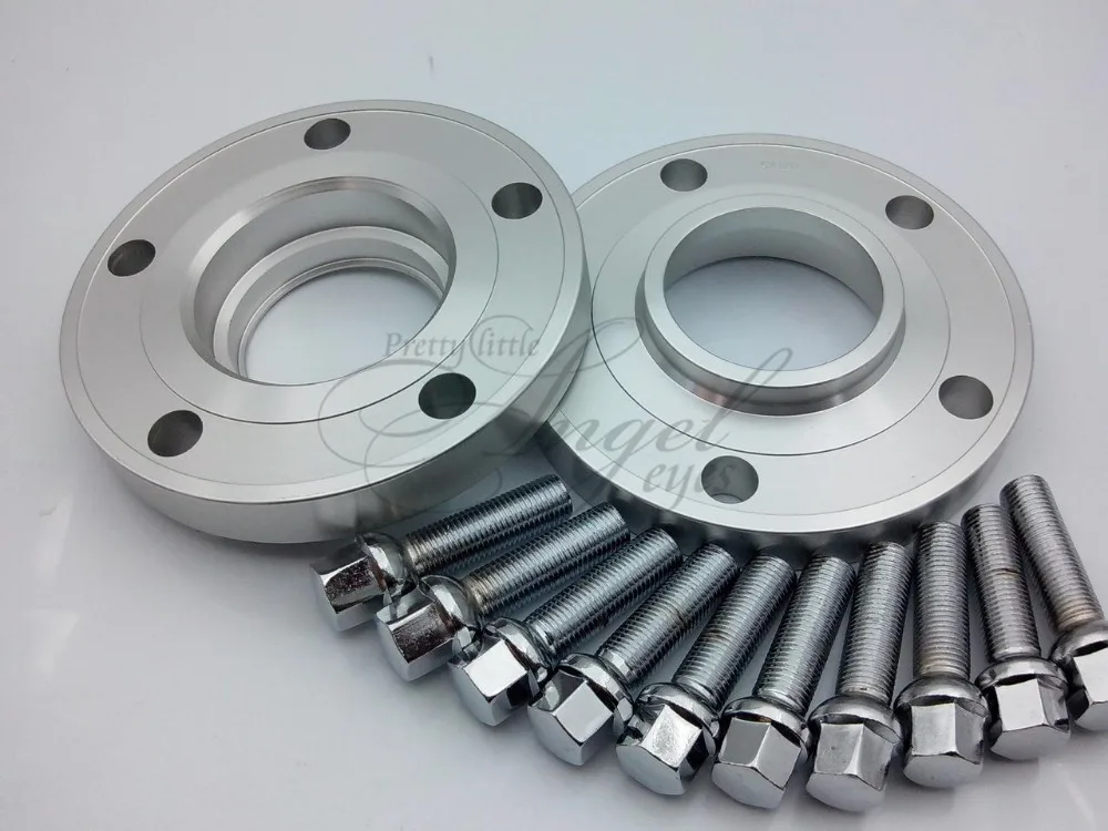 A pair of (2), 5 x130 mm, hole is 71.6 mm, wheel adapters, spacers