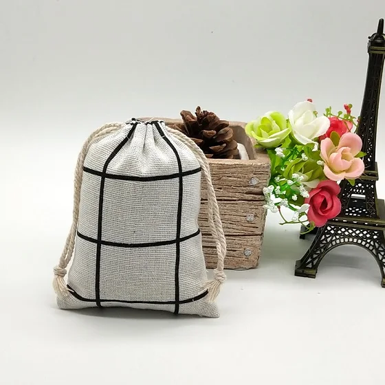 10pcs/lot Cute Linen Drawable Cotton Bags 9x12cm Handmade Travel Packaging Pouches Dry Small Cloth Jewelry Cotton Bags for Party - Цвет: black line