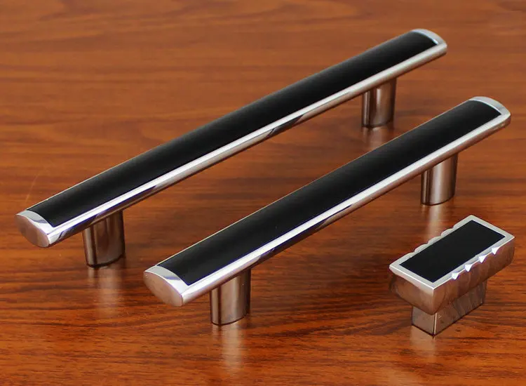 

Modern Hardware Kitchen Door Handles And Drawer Cabinet Pull Knobs (C.C.:128mm,Length:180mm)