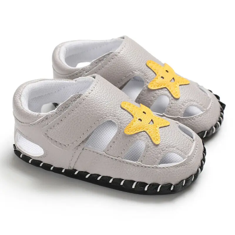 Г. новая популярная Летняя детская обувь для маленьких мальчиков и девочек 0-18 м, кожаная мягкая подошва с мультяшным принтом, детская обувь - Цвет: Серый