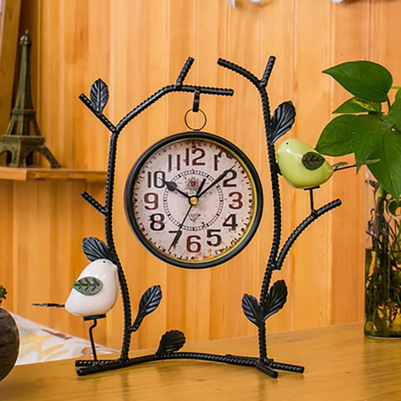 Meijswxj Solid Wood Table Clock Retro Wooden Clock Saat Reloj Masa saati Relogio de mesa Bedroom Digital Desktop Clocks 24*25cm