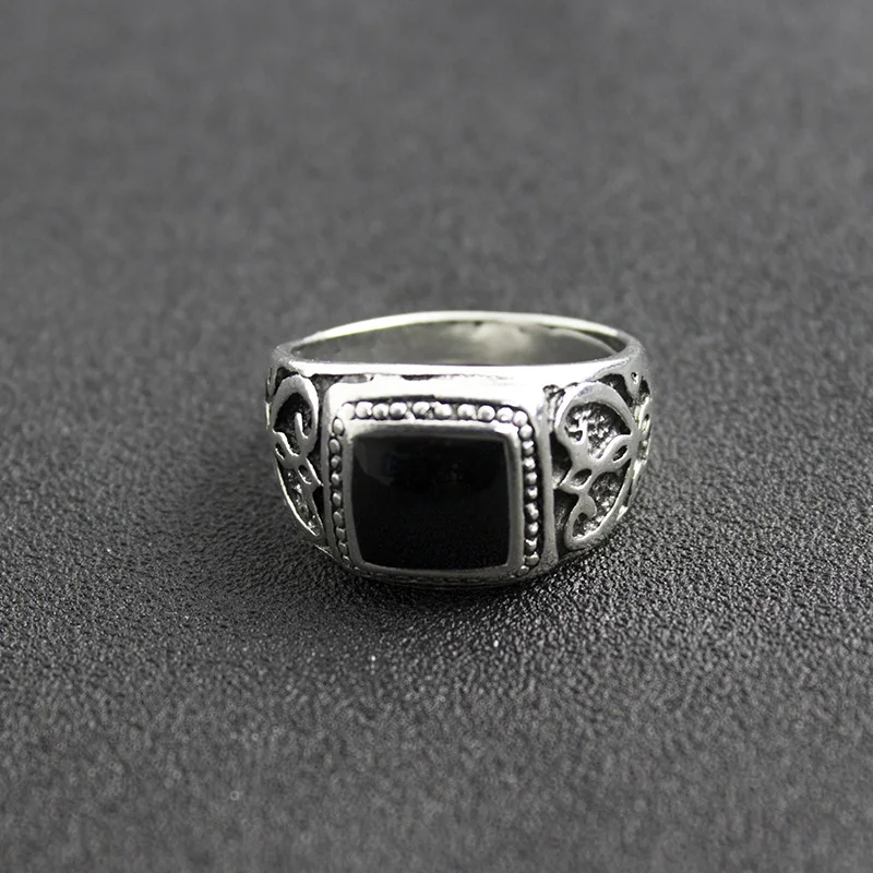 Size:8-11 High Quality Antique Silver Plated Men Ring Christmas New Ring Black Square Enamel Rings Fine Jewelry