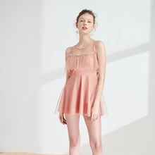 Купальник из двух предметов для девочек, шикарное модное платье, купальный костюм в розовую полоску с двойными оборками, шифоновый,, весенний купальный костюм с пуш-ап