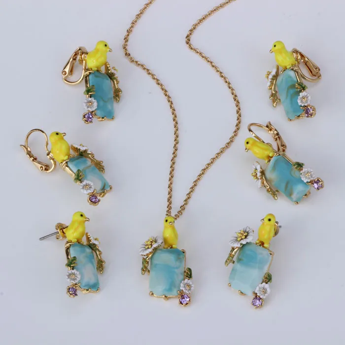 

Dyxytwe France Beauty Yellow bird Super Smart lovely Animal Necklace Stud Earring Fashion Earring Clip Sets
