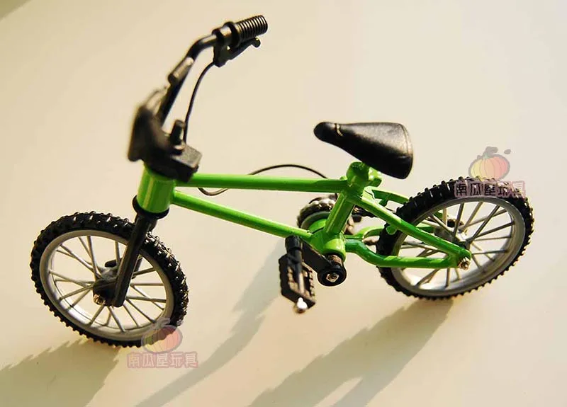 Details about   IC DI Miniature Mountain Bike Bicycle Model Children Toy Dollhouse Decor Acces 