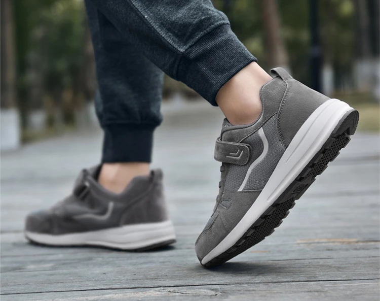 Breathable Unisex Casual Shoes 2018 Lace Up Valentine Sneakers Women Trainers Outdoor Sport Mesh Shoes For Mother Fitness XZ62 (16)