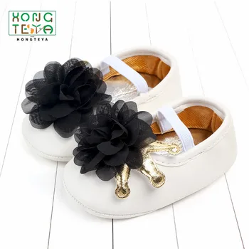 

Fashion Baby Girl Party Shoes Lace Crown Flower Bebe Soft Sole Flat Shoes Princess Pu Leather Baby Moccasins Crib Shoes For Girl