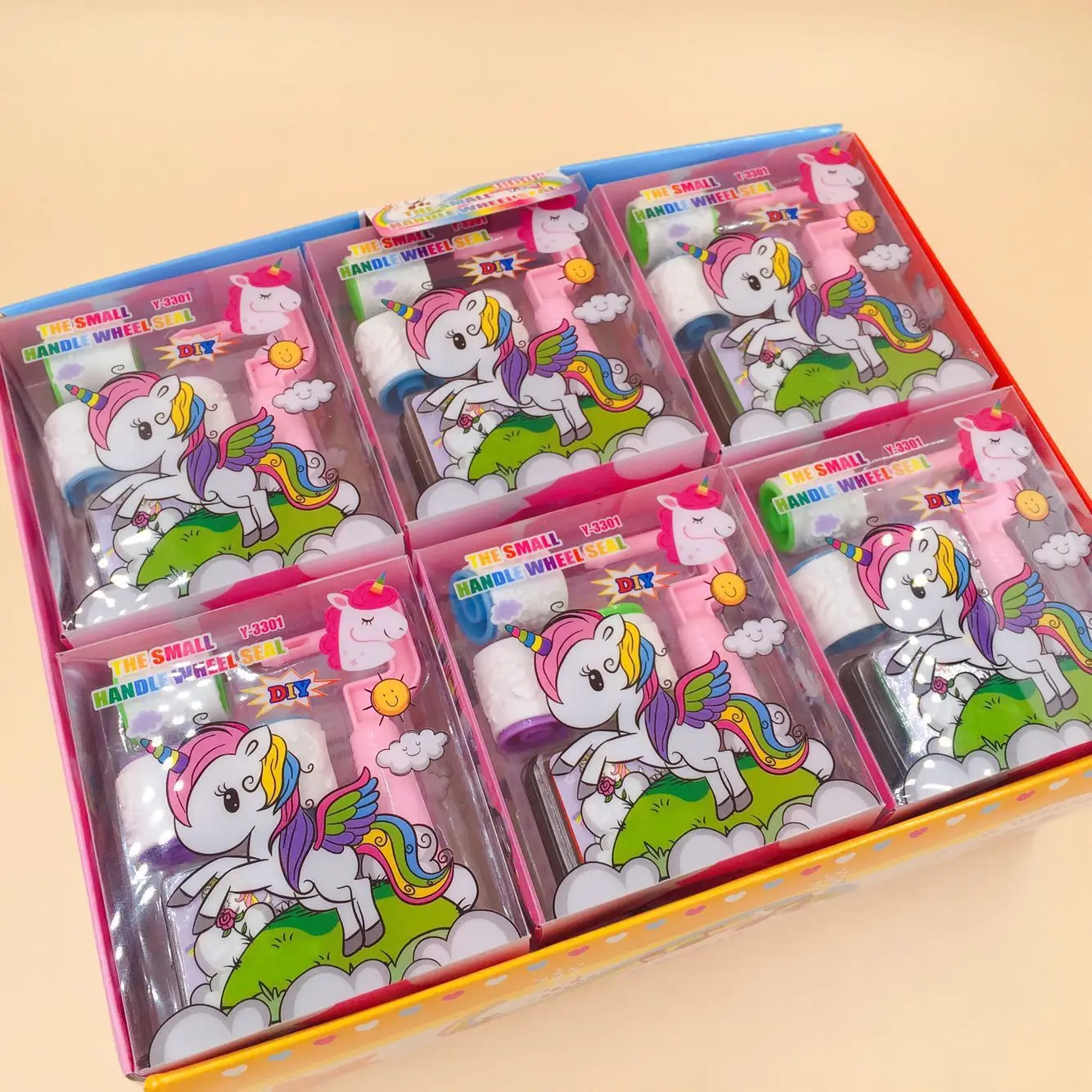 

Cartoon Unicorn Handle Wheel Roller Stamp With Inkpad Diary DIY Stamp Set for scrapbooking stationery scrapbooking stamp