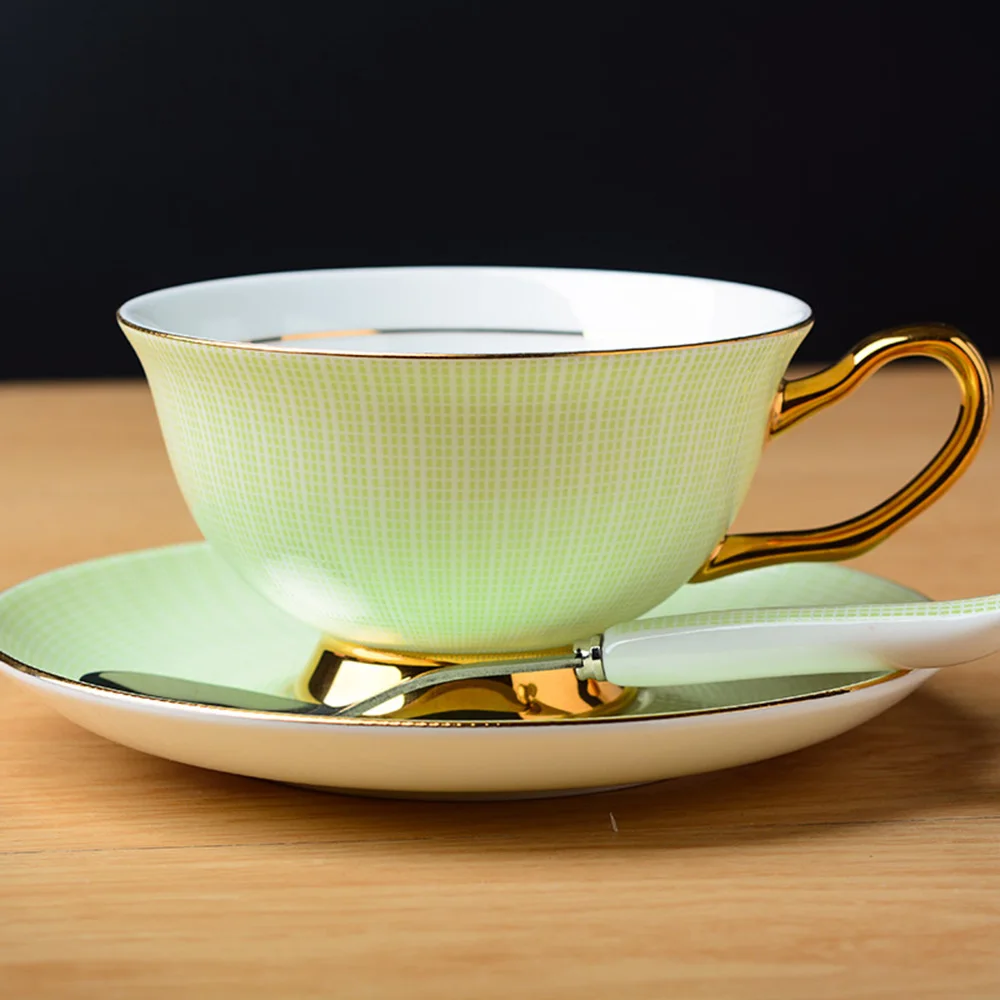Bone Porcelain Afternoon Tea Cup And Saucer Set Ceramic Coffee Cup With saucer Stainless Spoon 200ml Home Drinkware Bone Porcelain Afternoon Tea Cup And Saucer Set Ceramic Coffee Cup With saucer Stainless Spoon 200ml Home Drinkware