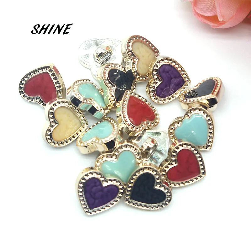 

SHINE 100PCs Resin Sewing Buttons Scrapbooking Heart Shape Single Hole 12mm Costura Botones Decorate W20002