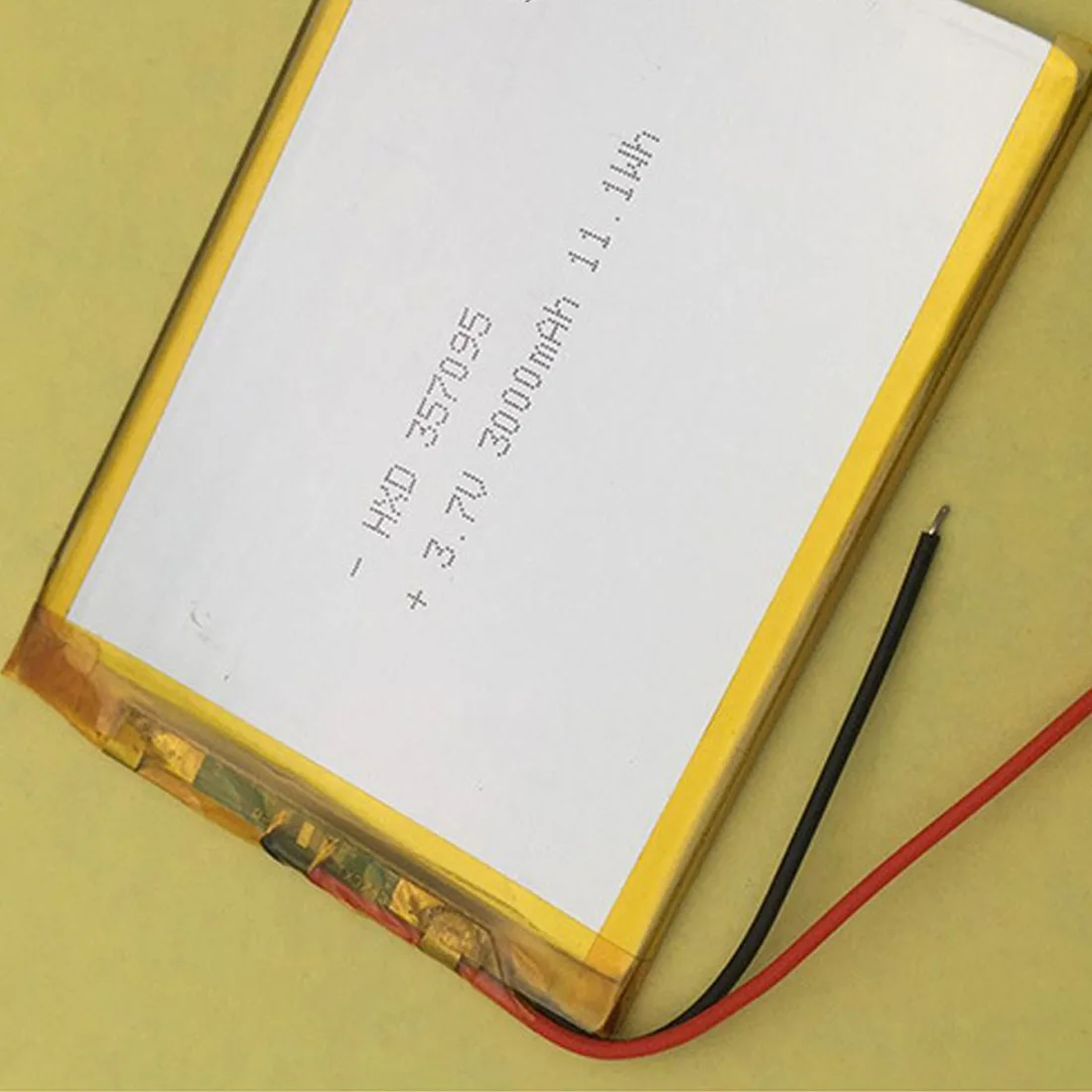 

Large Capacity 3.7V 3000mAh 357095 Rechargeable li-Polymer Li-ion Battery For 7 8 9 inch tablet PC and Other Smart Devices