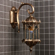 Mais novo popular retro luz de parede ao ar livre favorável europa villa arandela lâmpada exterior à prova dwaterproof água iluminação da porta do jardim