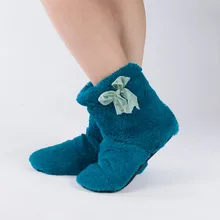 Freies Verschiffen Winter Neue Männlich Weiblich Paar Baumwolle Schuhe Einfache Plüsch Warme Indoor Stiefel rutschfeste Weiche Untere Schuhe hause Boden