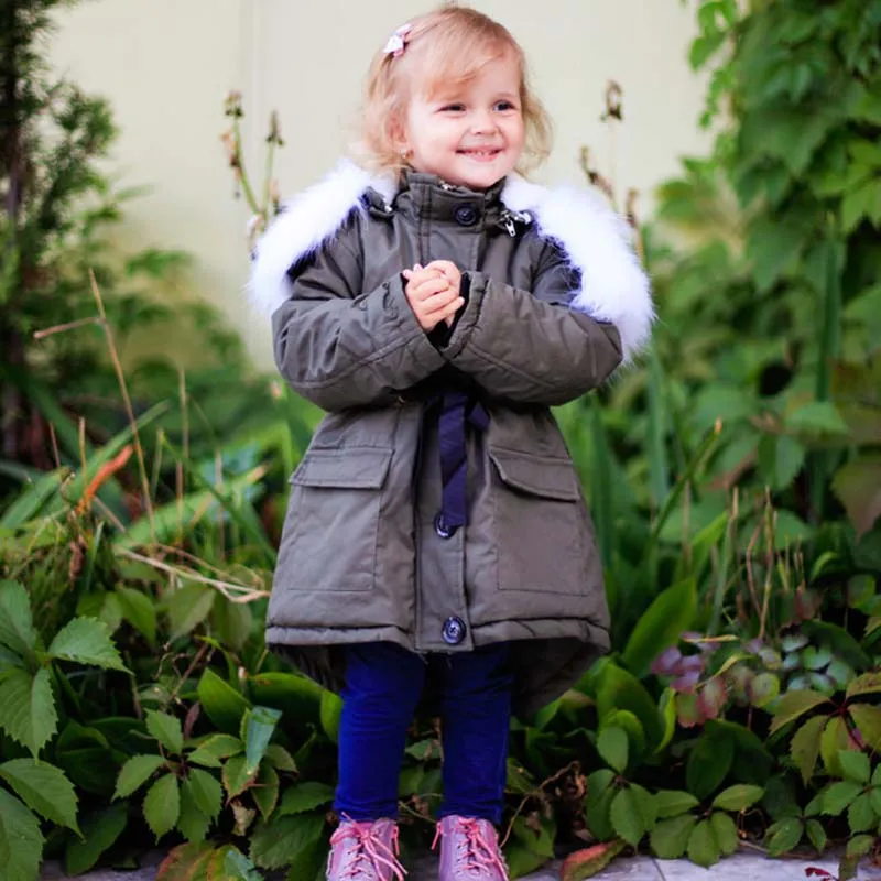 Зимнее пальто для девочек возрастом от 3 до 11 лет Детское пальто с воротником из искусственного меха детская зимняя верхняя одежда, низкая цена, вельветовое утепленное пальто с бантом на поясе