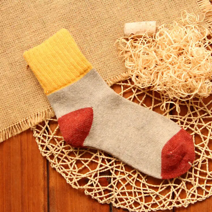 Фирменные зимние носки из меха кролика для женщин, ретро национальный стиль, термальные, высокое качество, уплотненные, теплые, 5 пар/набор - Цвет: c4