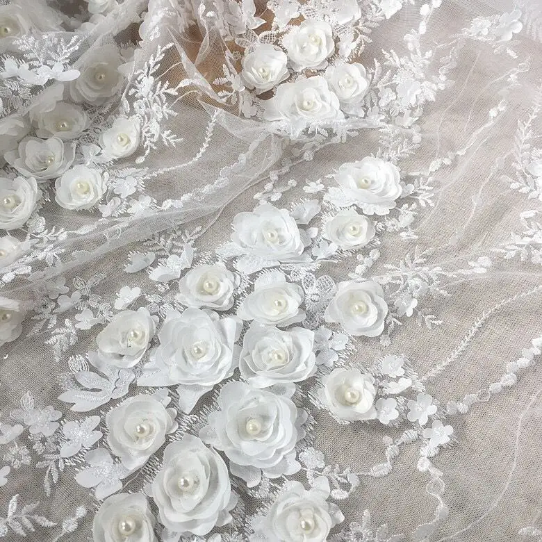 130 см ширина цвета слоновой кости Винтаж 3D Blossom Цветок Вышивка тюлевой сеткой кружево ткань с жемчугом бусины для свадебное платье/вечернее платье